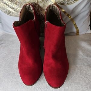 Style & Co. Bold Red Ankle Booties 7.5 WIDE